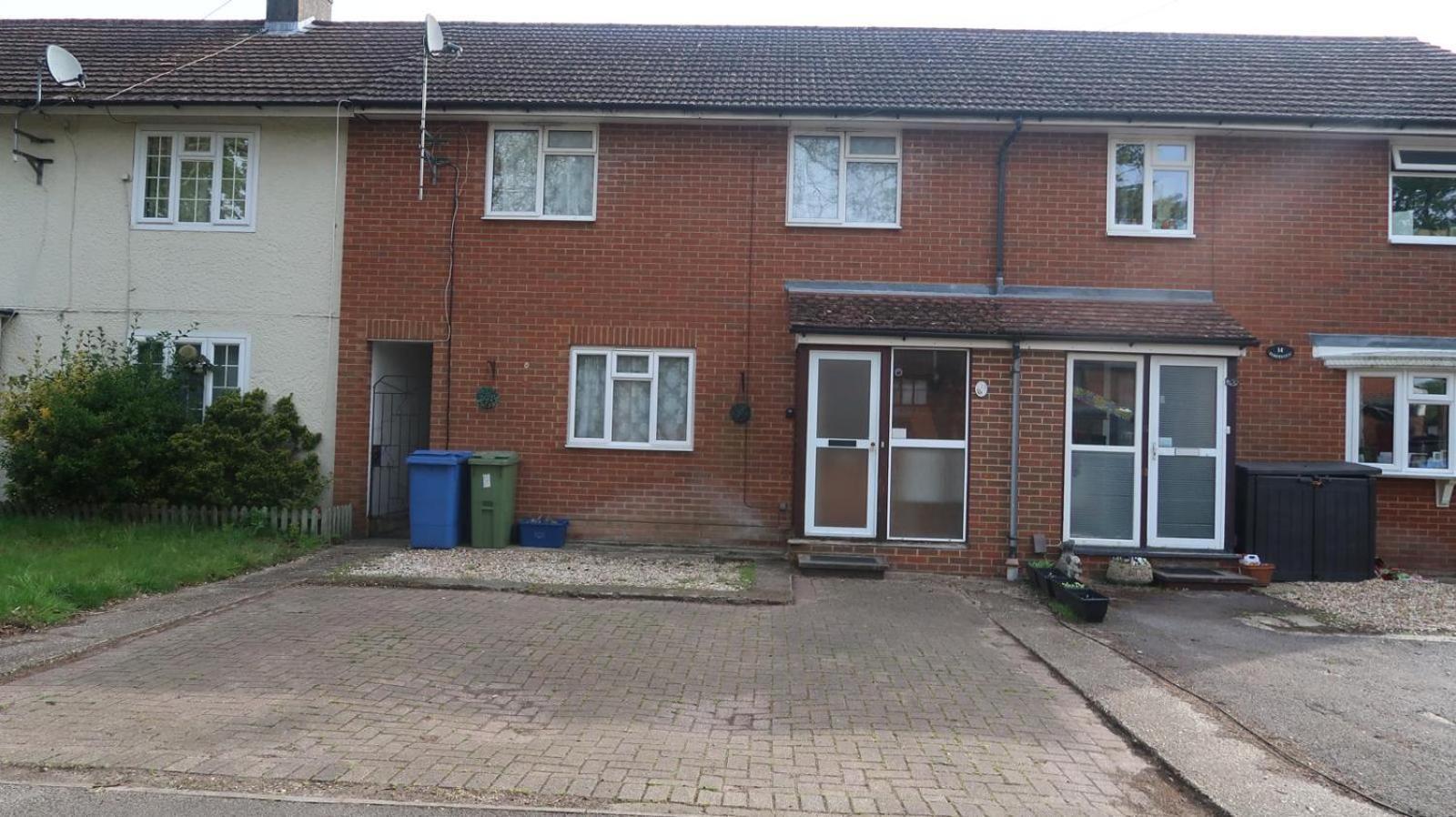 Spacious 4 Bed Farnborough Airshow *